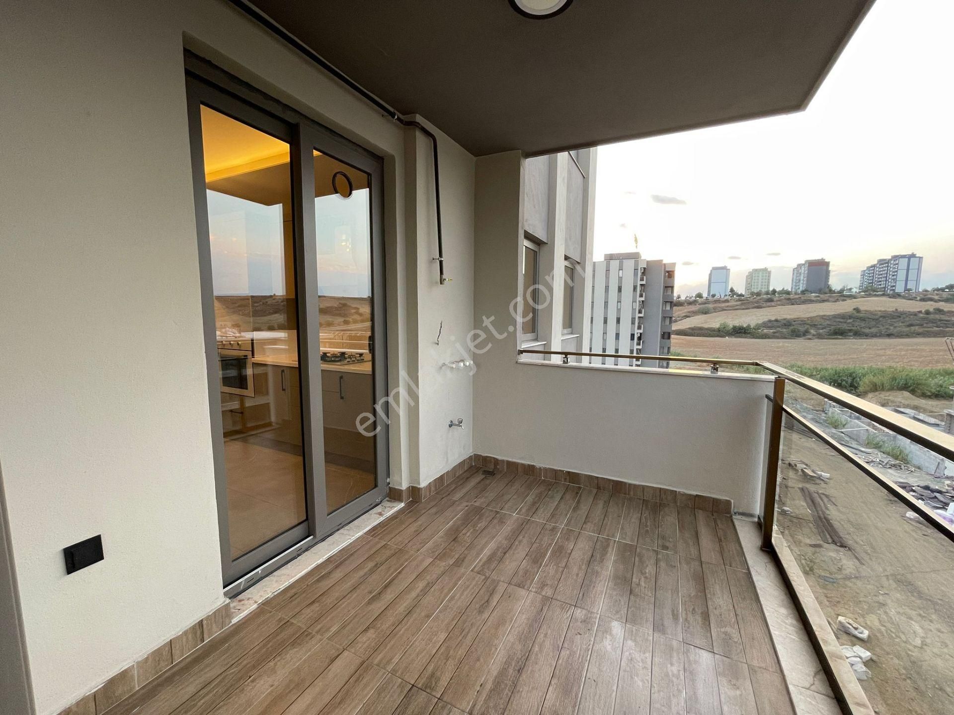 Kabasakal'da Güvenlikli Sosyal Aktivite'li Kapalı Mutfak Hasarsız Cazip Sıfır 3+1 !! - Görsel 9