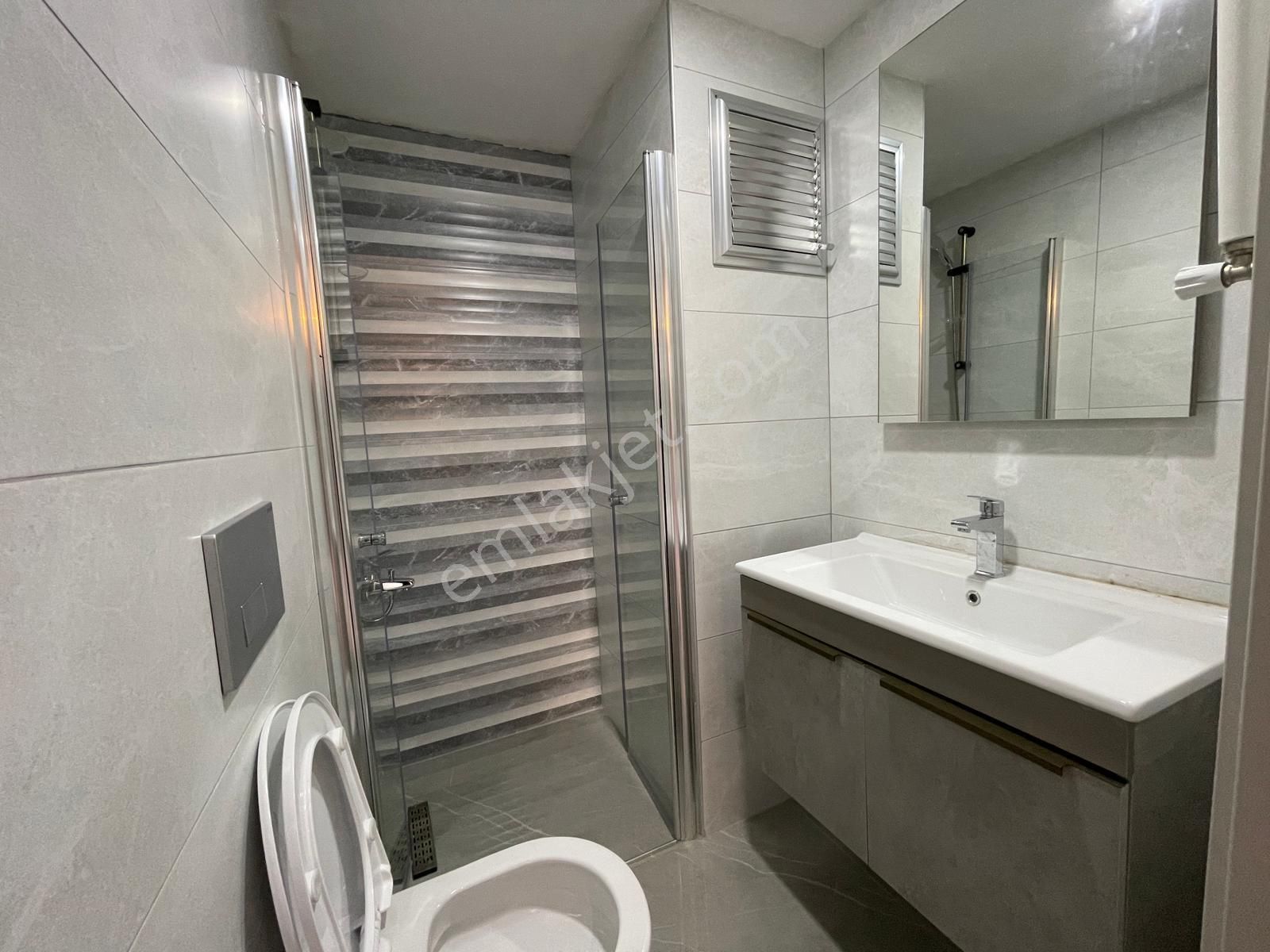 Kabasakal'da Güvenlikli Sosyal Aktivite'li Kapalı Mutfak Hasarsız Cazip Sıfır 3+1 !! - Görsel 2