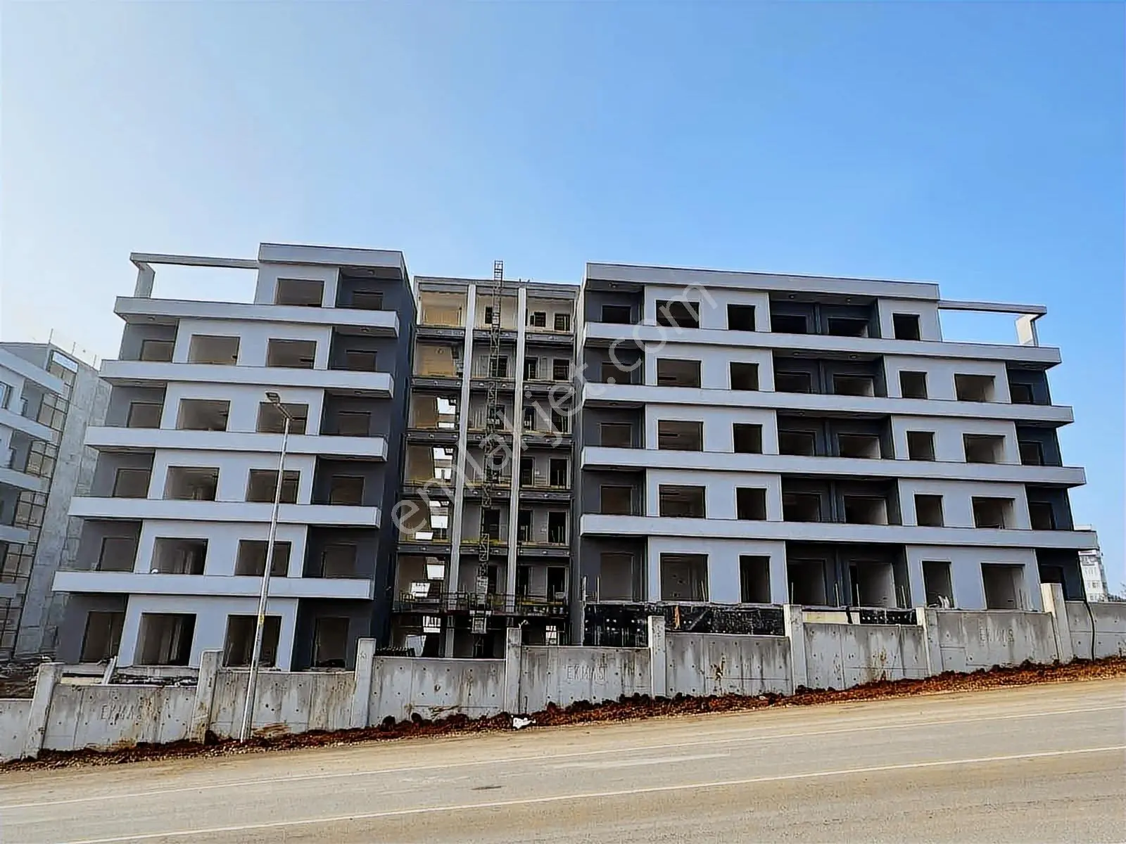 Remax Arma'dan İnönü Mah Acil Satılık 2+1 Lüks Rezidans Daire - Görsel 4