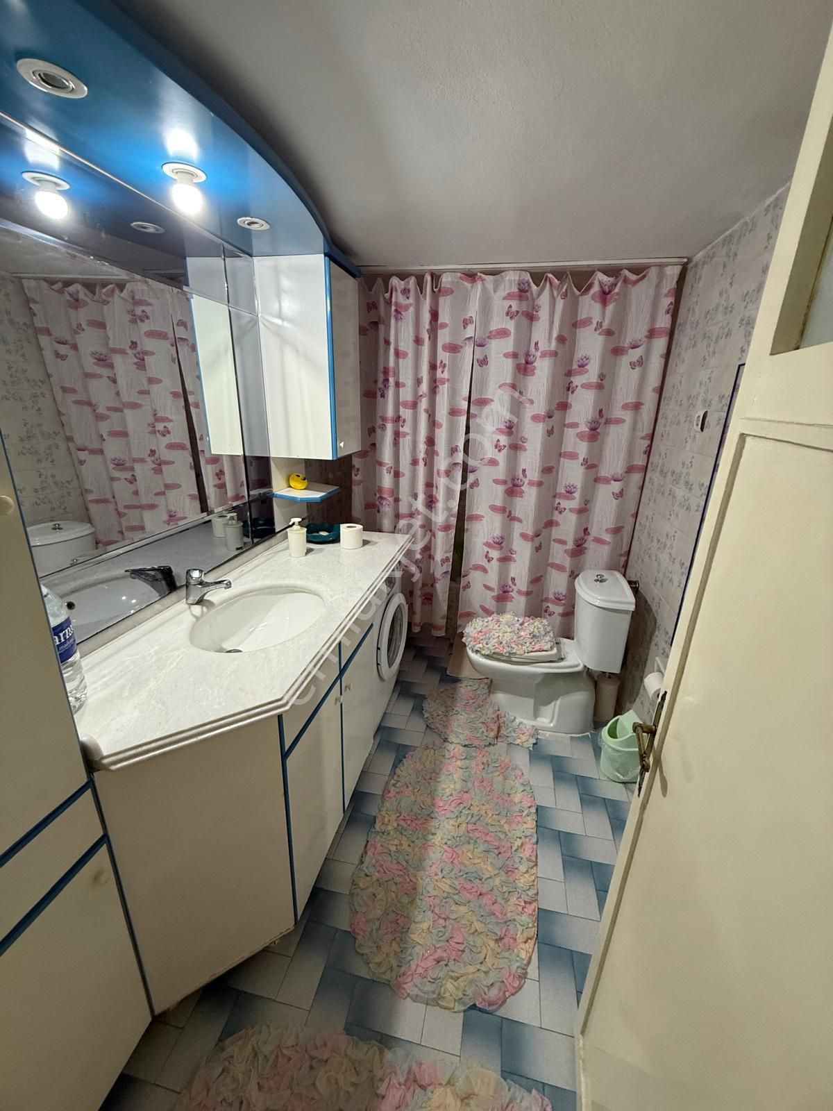 Bahçelievler'de Merkezi Konumlu Doğalgazlı 3+1 Satılık Daire - Görsel 15