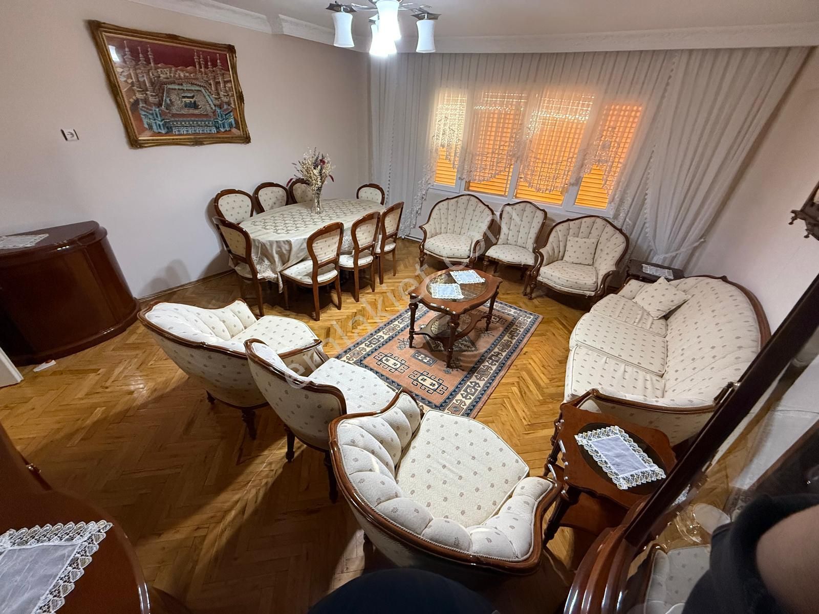 Bahçelievler'de Merkezi Konumlu Doğalgazlı 3+1 Satılık Daire - Görsel 3