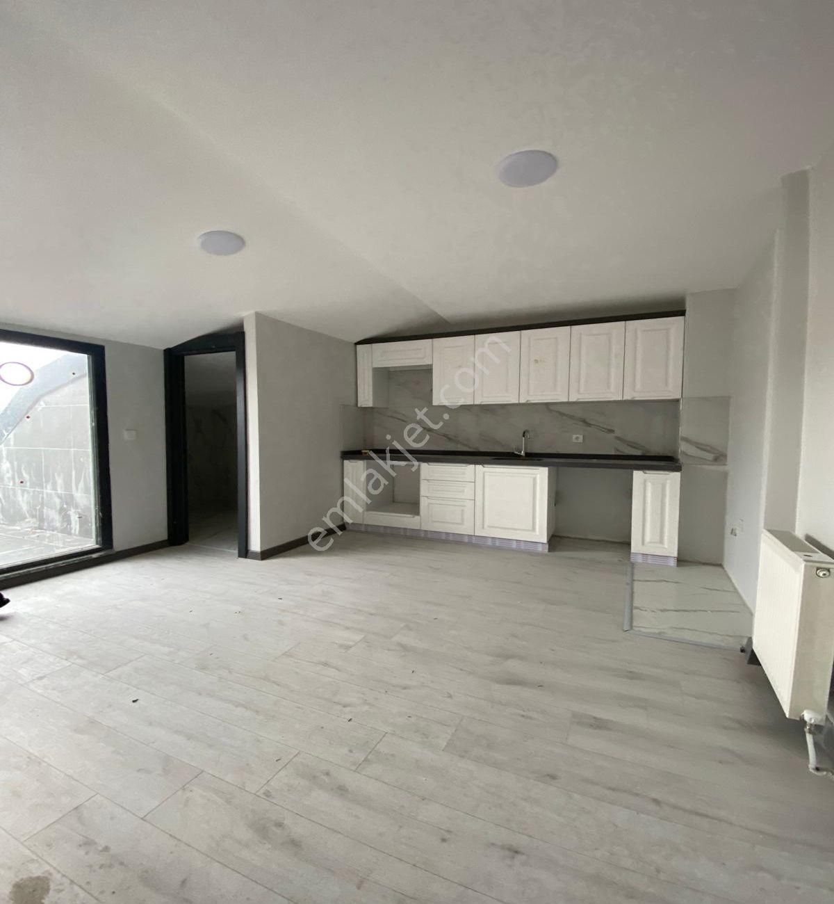 Merkezde 3+2 Lüx Satılık Dublex - Görsel 5