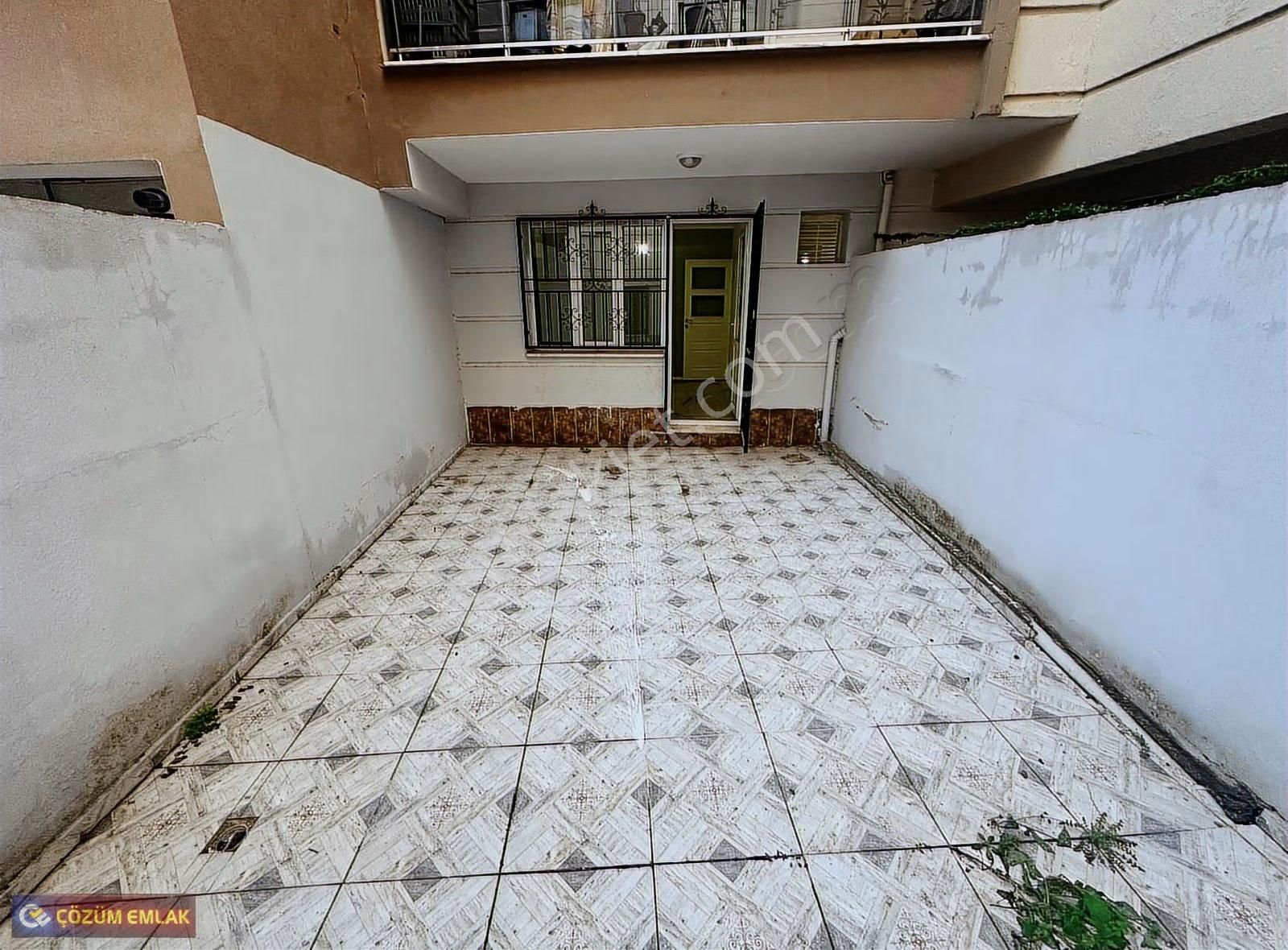 Çözüm Emlak'tan 1+1 Kapalı Mutfaklı Çift Cephe Bahçeli Daire - Görsel 16