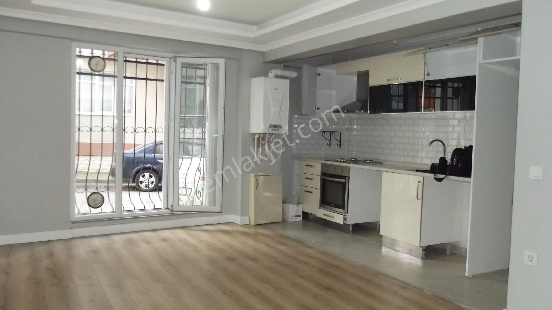 E-5'e Yakın Kozlukta Giriş Kat Satılık Daire
