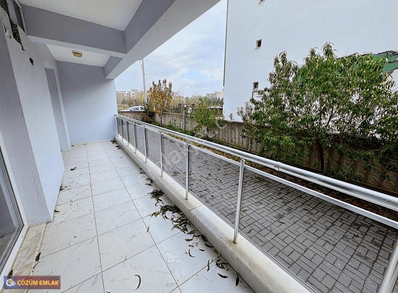 Çözüm Emlak'tan Site İçerisinde Otoparklı 2+1 Balkonlu Daire - Görsel 19