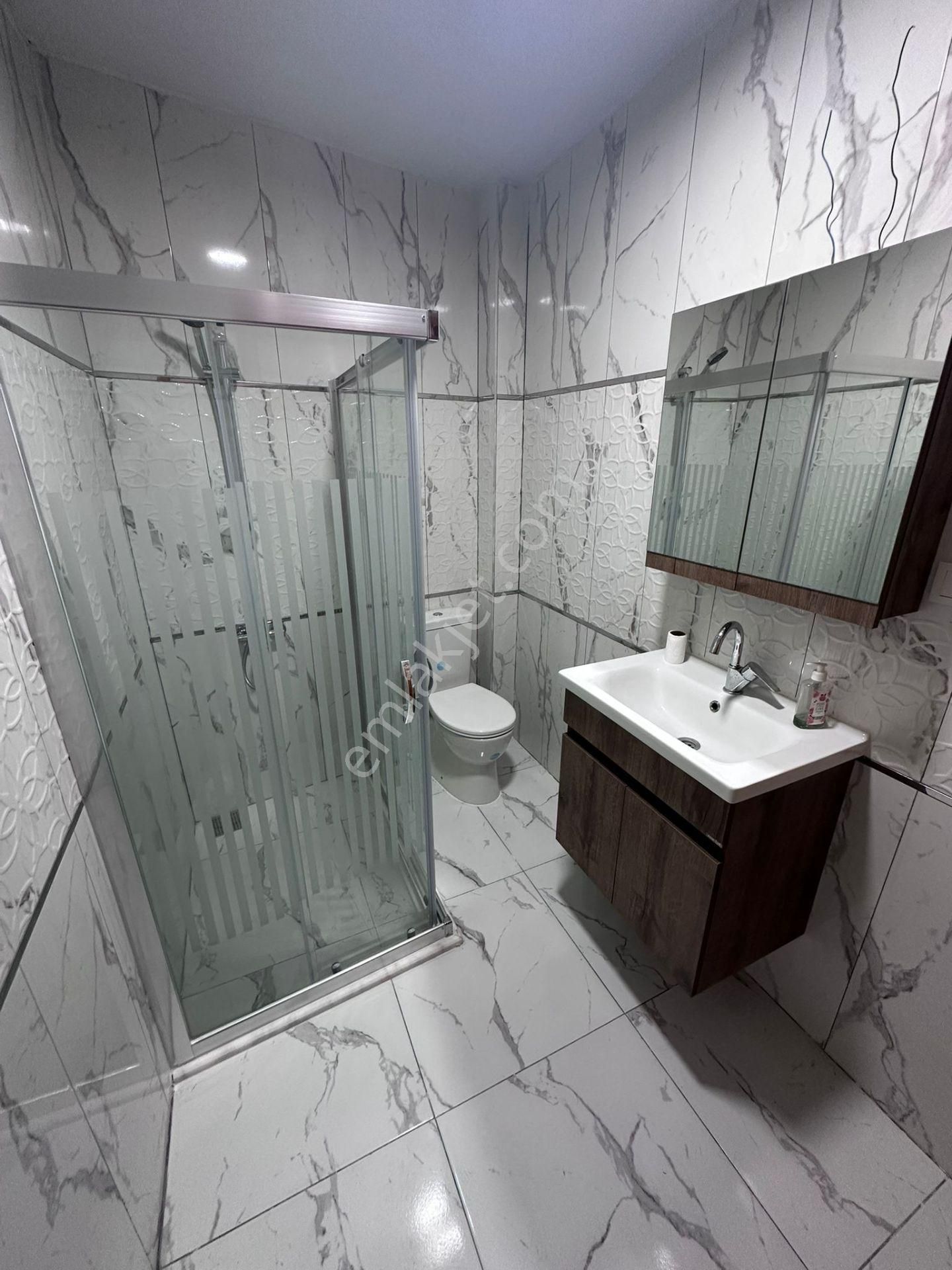 Rumeli World'den Pelitköy'ün Tam Merkezinde Satılık 2+1 Köy Evi - Görsel 15