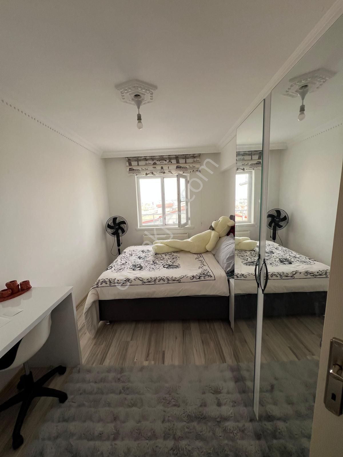 Natoyolu Cad. Üzerinde Asansörlü Satılık 3+1 Daire !!! - Görsel 5