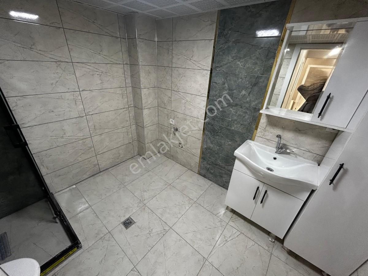 Sincan Plevne Mah 3+1 Ultra Lüks Yapılı Ara Katta Ön Cephe Daire - Görsel 14