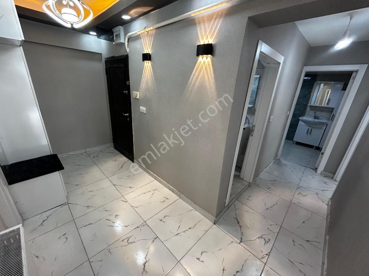 Sincan Plevne Mah 3+1 Ultra Lüks Yapılı Ara Katta Ön Cephe Daire - Görsel 18