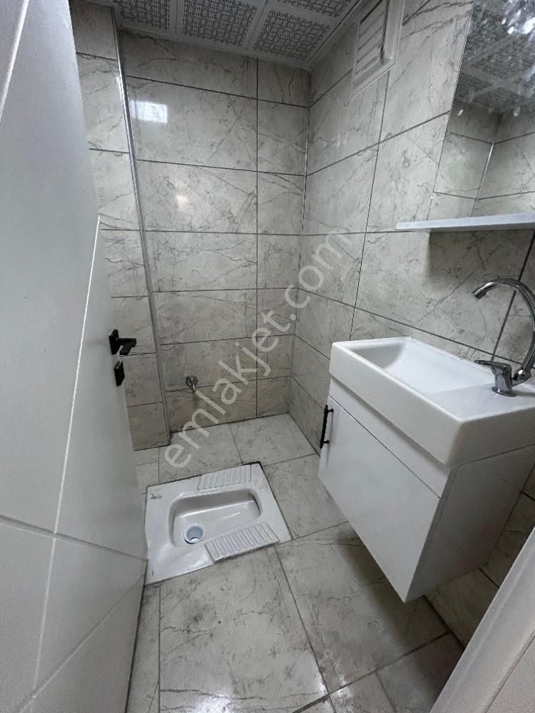 Sincan Plevne Mah 3+1 Ultra Lüks Yapılı Ara Katta Ön Cephe Daire - Görsel 15