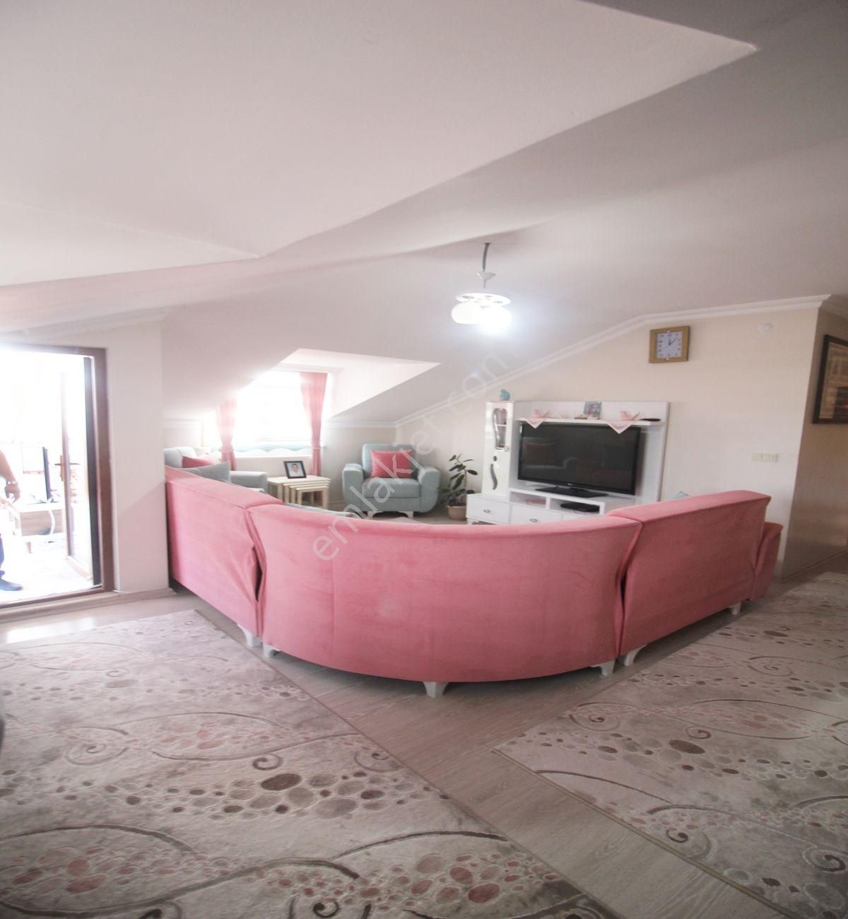 Avcılar Kaymakamlık Caddesinde 4+2 200 M2 Kış Teraslı Dublex - Görsel 10