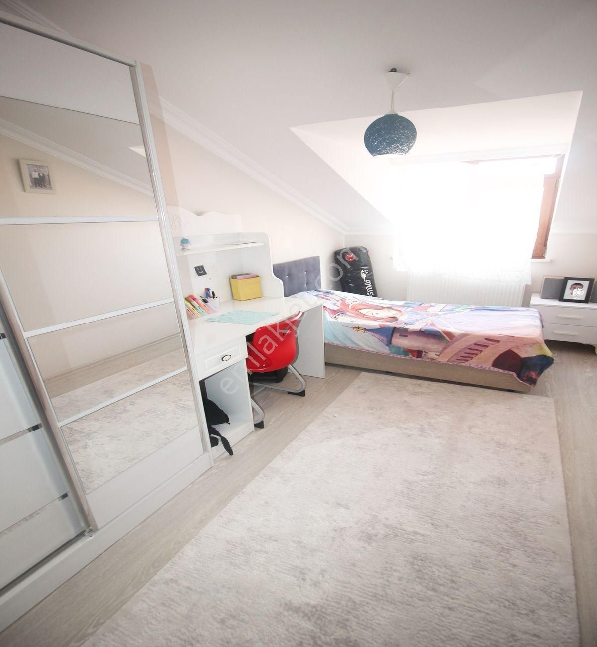 Avcılar Kaymakamlık Caddesinde 4+2 200 M2 Kış Teraslı Dublex - Görsel 8