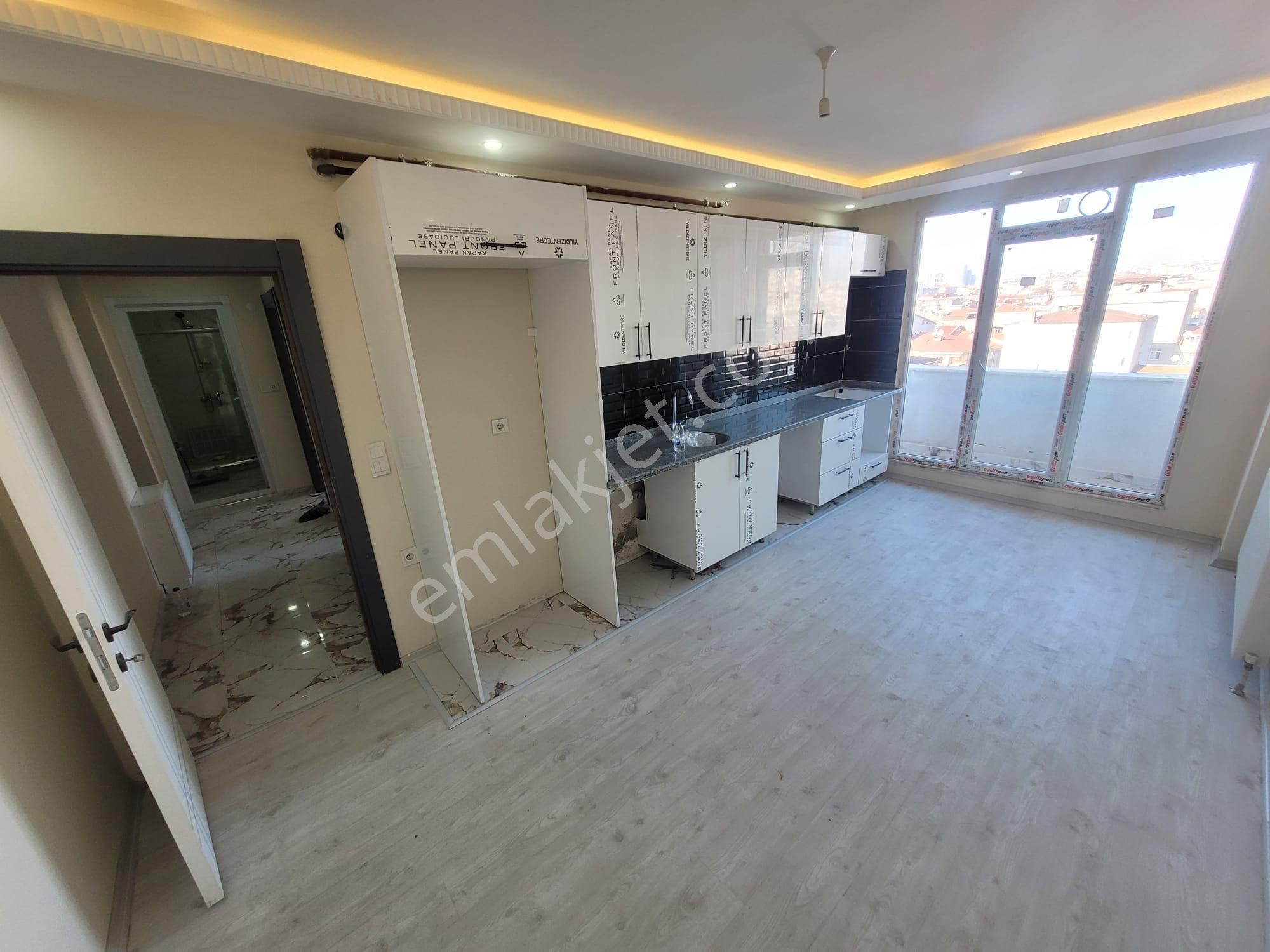 Tuna Mah 2+1 Siteiçi 100m2 Sıfır Kapalı Otoparklı Lüx Daire - Görsel 3