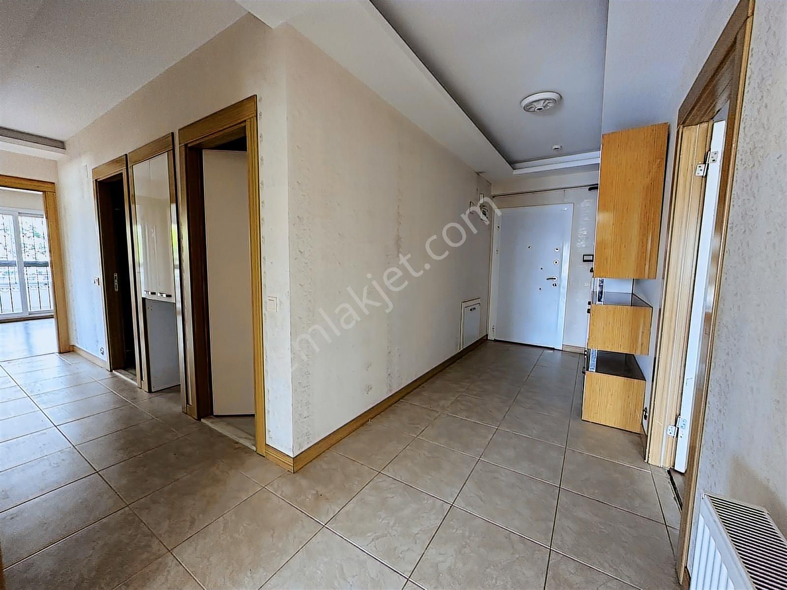 Han Emlak'tan Merkez Mah'de Jeneratörlü D.gazlı Kiralık 3+1 - Görsel 10