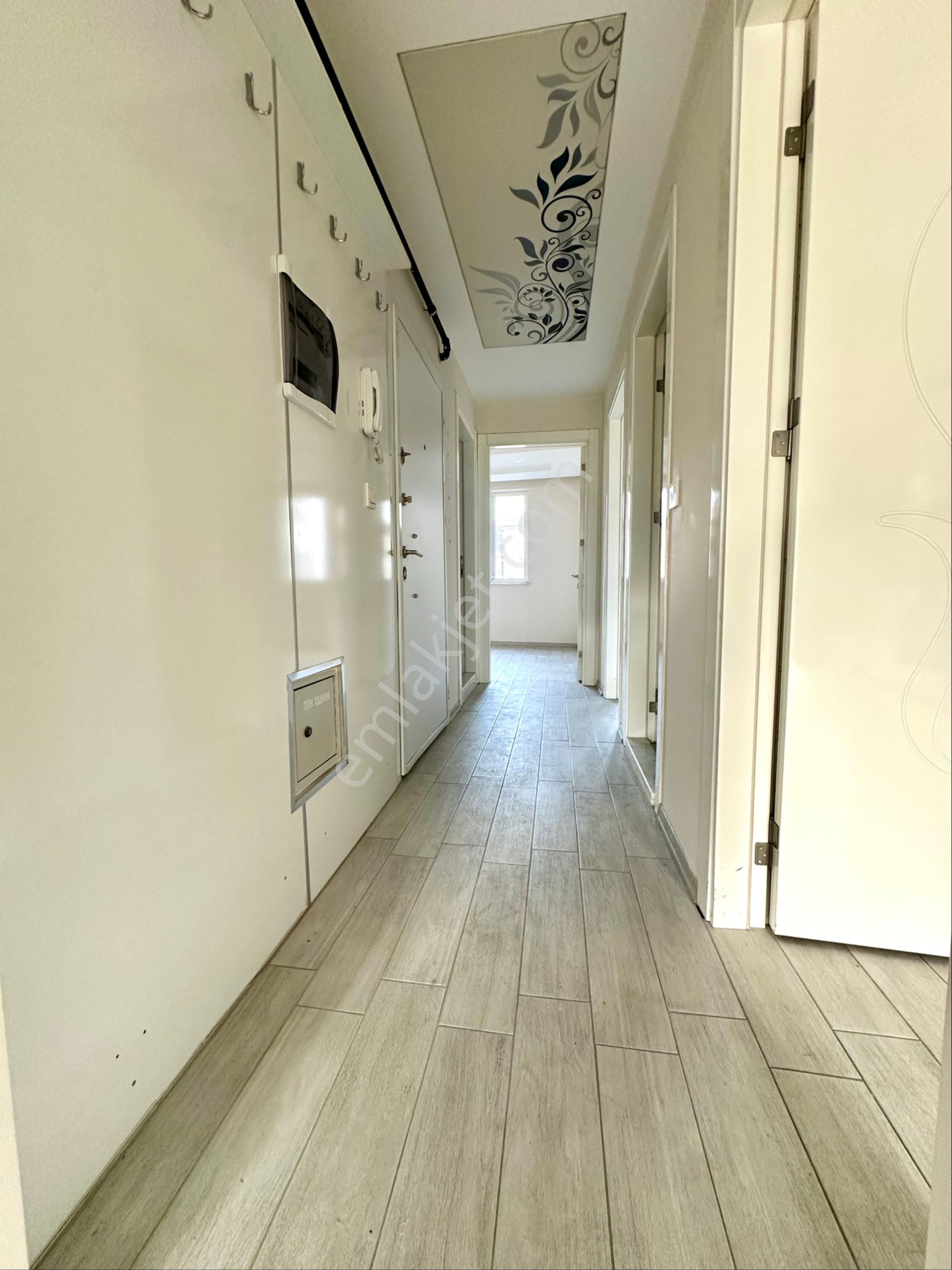 Karamanda Caddeustu Asansörlü Arakat Fırsat 2+1 Daire - Görsel 10