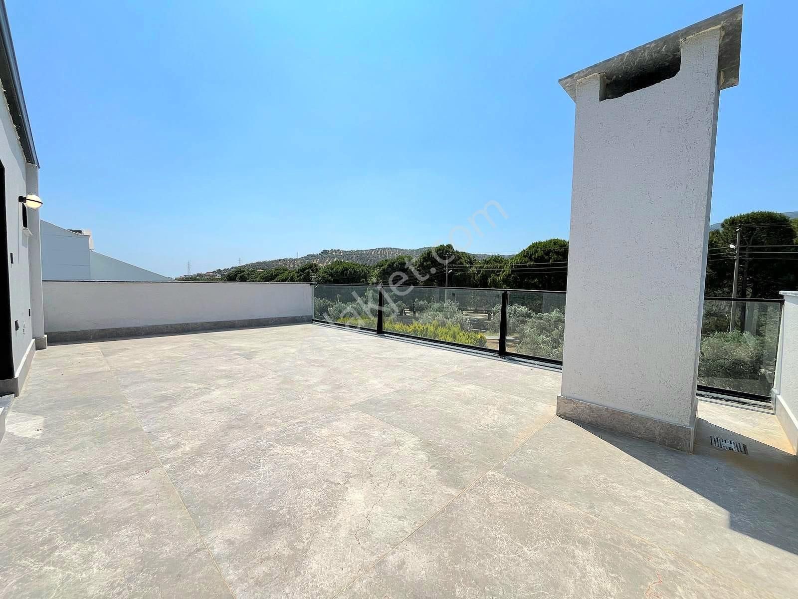 ▶ ▶ Körfez'den Hayal Değil, Gerçek: Bu Villayı Gördükten Sonra Standartlarınız Değişecek!!! - Görsel 25