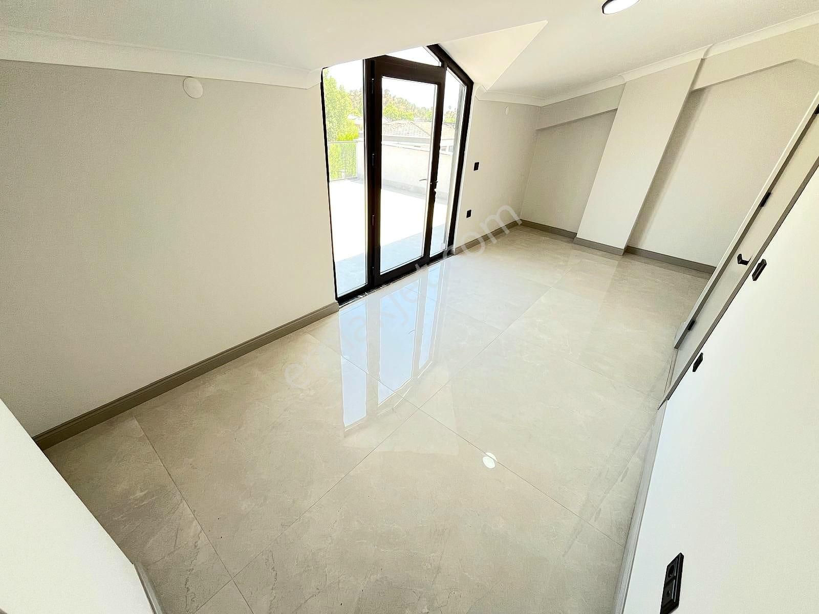 ▶ ▶ Körfez'den Hayal Değil, Gerçek: Bu Villayı Gördükten Sonra Standartlarınız Değişecek!!! - Görsel 27