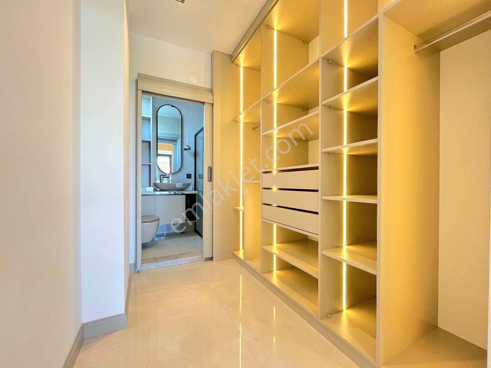 ▶ ▶ Körfez'den Hayal Değil, Gerçek: Bu Villayı Gördükten Sonra Standartlarınız Değişecek!!! - Görsel 18