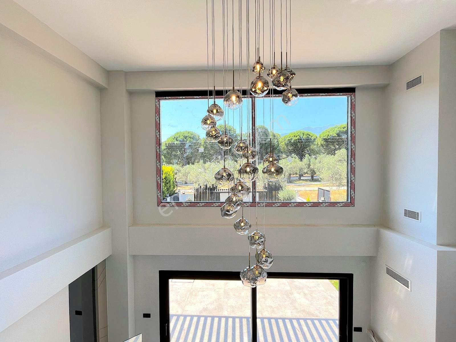 ▶ ▶ Körfez'den Hayal Değil, Gerçek: Bu Villayı Gördükten Sonra Standartlarınız Değişecek!!! - Görsel 23