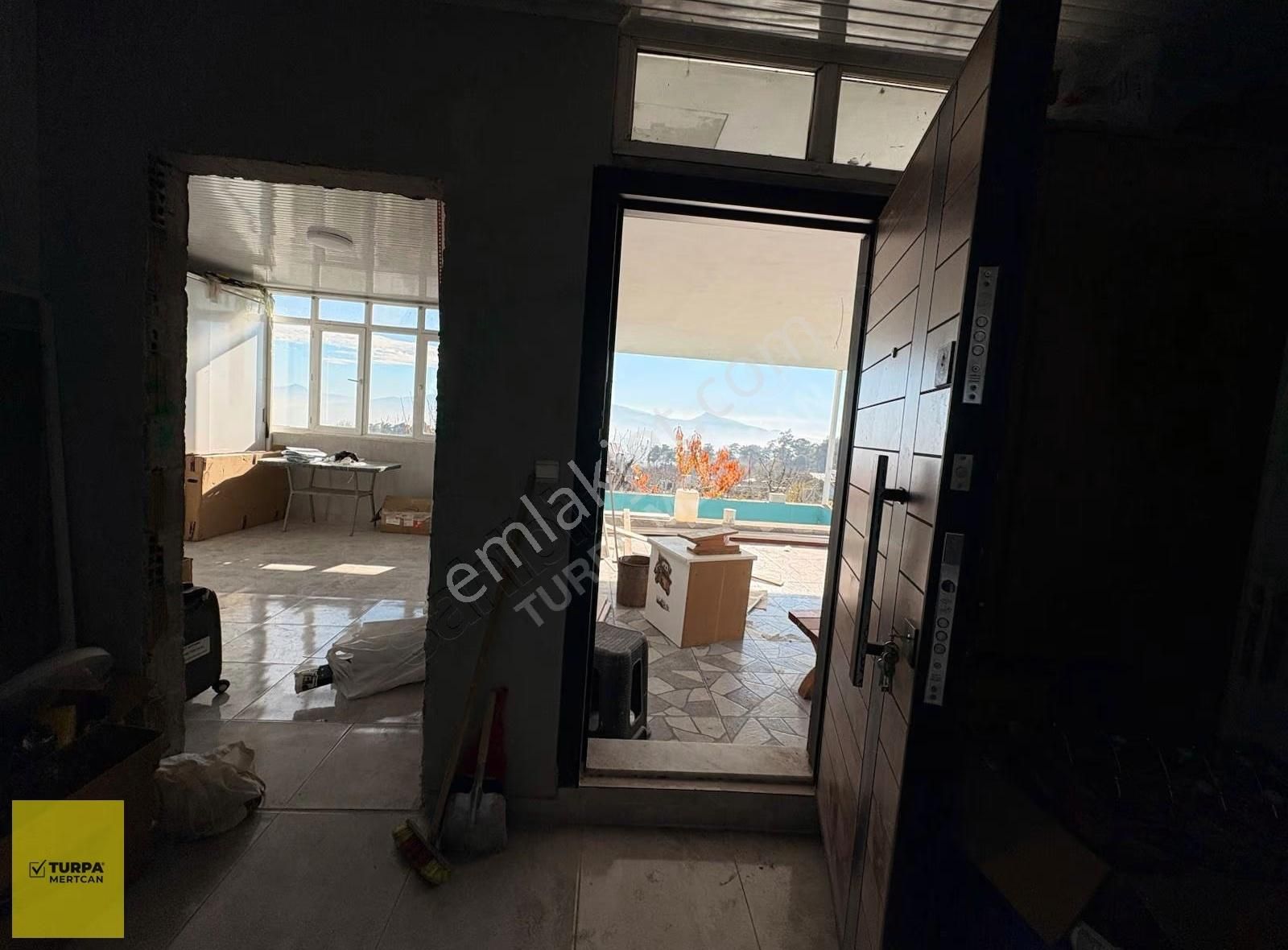 Bornova Yakaköy Özbek Mah.1000 M2 İçinde Satılık 1+1 Müstakil - Görsel 3