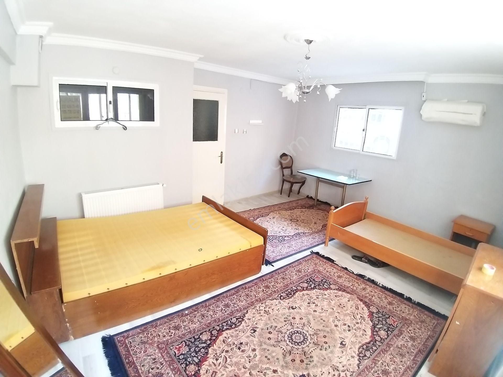 Buca Şirinyer Laleli Mahallesi//uçanyolyakını/423 Sokakda /caddeye500met/izbana Yakın/3+1 Kot Daire - Görsel 4