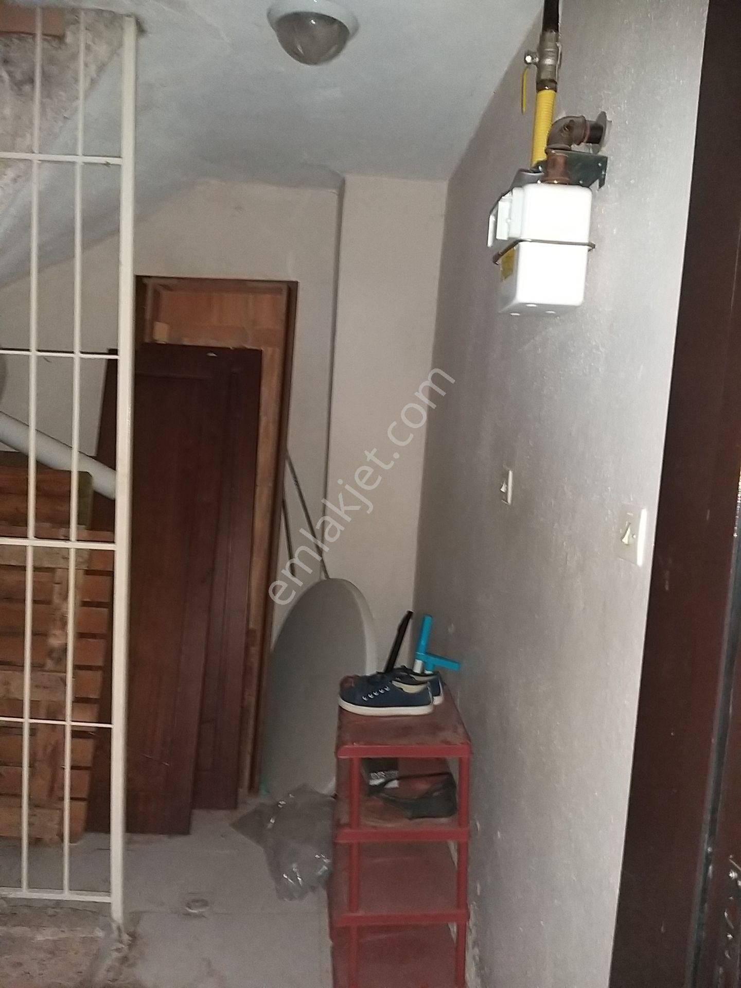 Buca Şirinyer Laleli Mahallesi//uçanyolyakını/423 Sokakda /caddeye500met/izbana Yakın/3+1 Kot Daire - Görsel 19