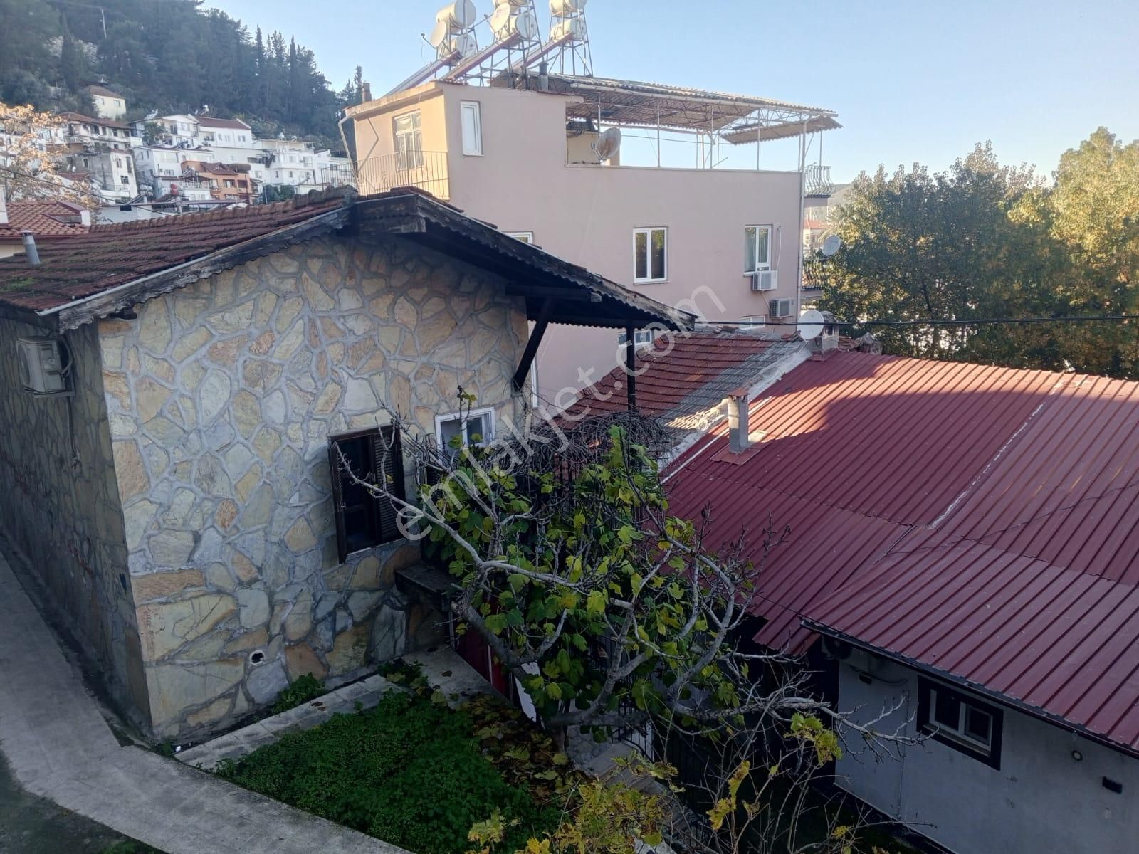 Akdeniz Emlakta Müstakil Satılık Bina - Görsel 4