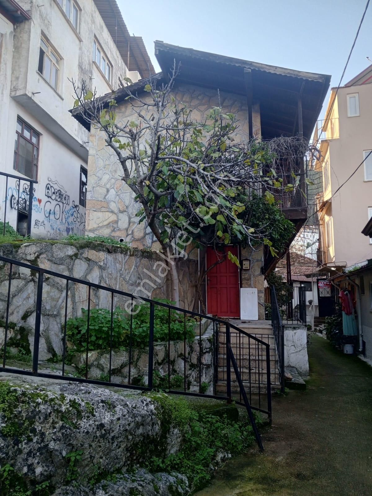 Akdeniz Emlakta Müstakil Satılık Bina - Görsel 16