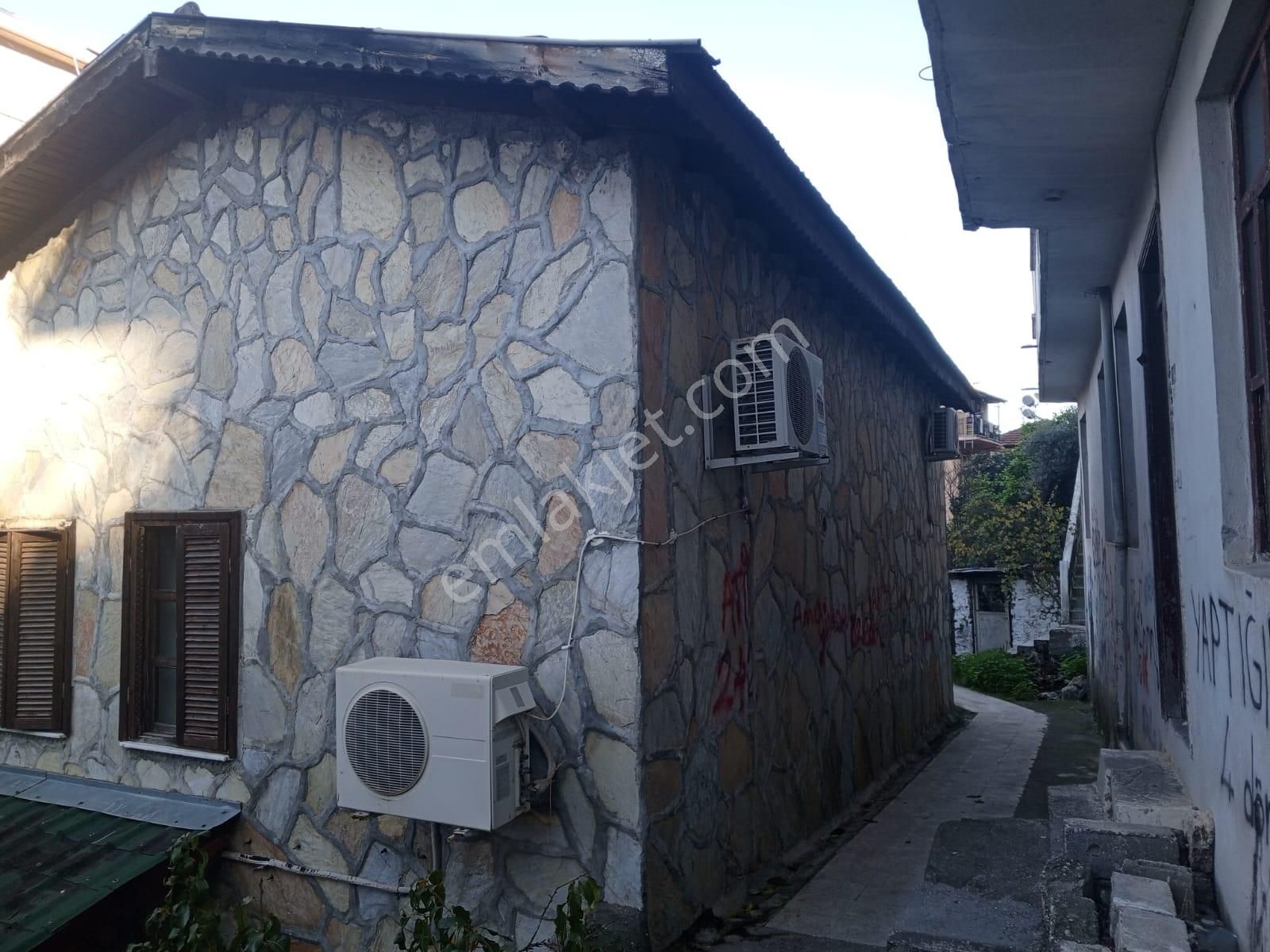 Akdeniz Emlakta Müstakil Satılık Bina - Görsel 7