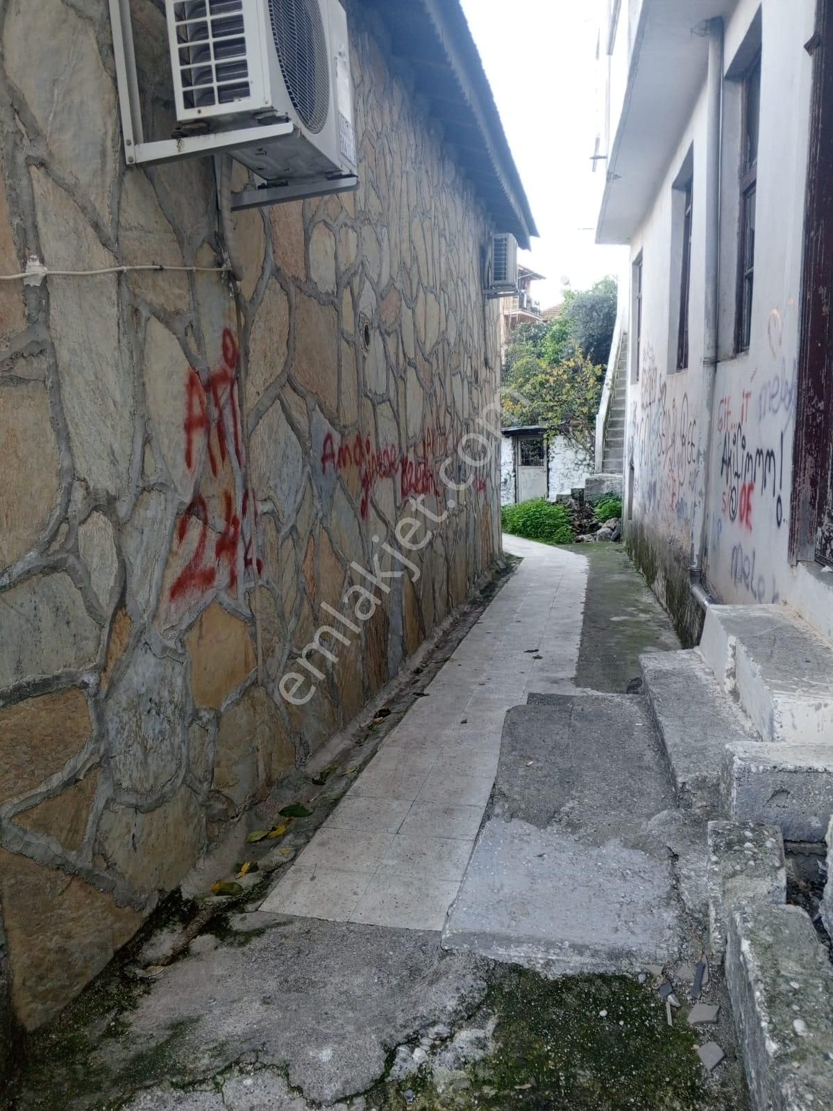 Akdeniz Emlakta Müstakil Satılık Bina - Görsel 6