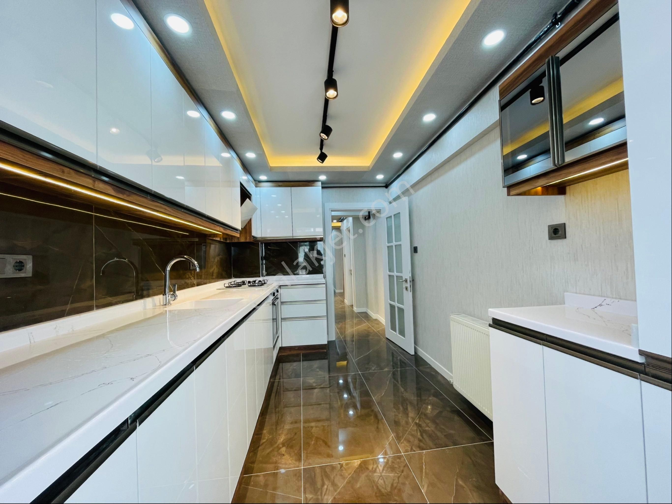 Ns Prestij Den Süvari Mah Ahi Mesut Bulvarında Full Yapılı - Görsel 3