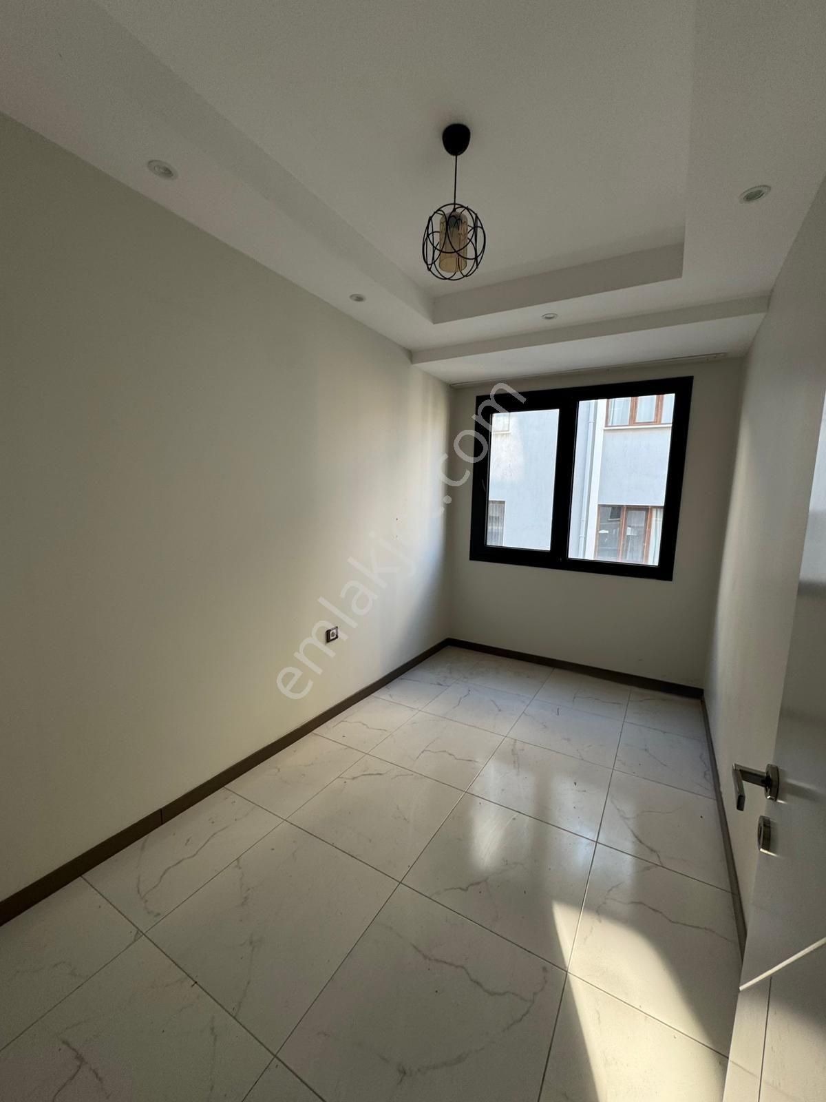 Gümüşçay Gümüşler Bulvarında 4 Yıllık Arakat 2+1 Daire - Görsel 2