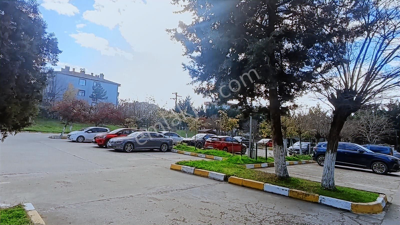 Kapaklı Güneş Sitesinde Satılık 3+1 Fırsat Daire - Görsel 11