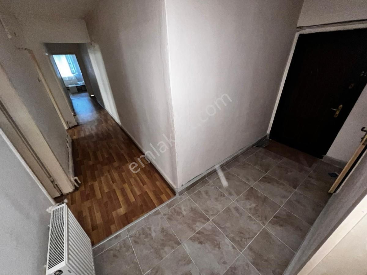 Sym Den M. Çakmak Mh. Arka Cephe Yapılı 2+1 Daire - Görsel 21