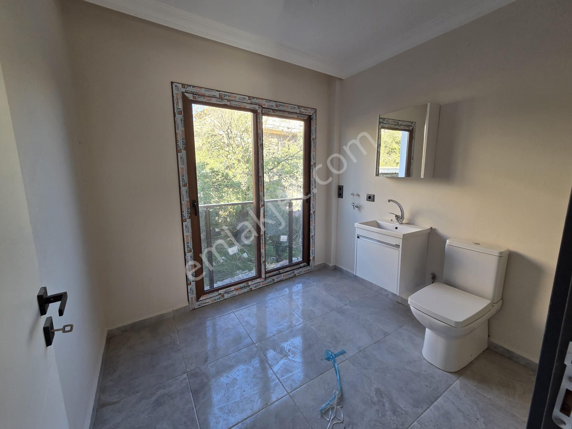 Muğla Milas Merkezde Her Yere Yürüme Satılık Kelepir Daire - Görsel 5