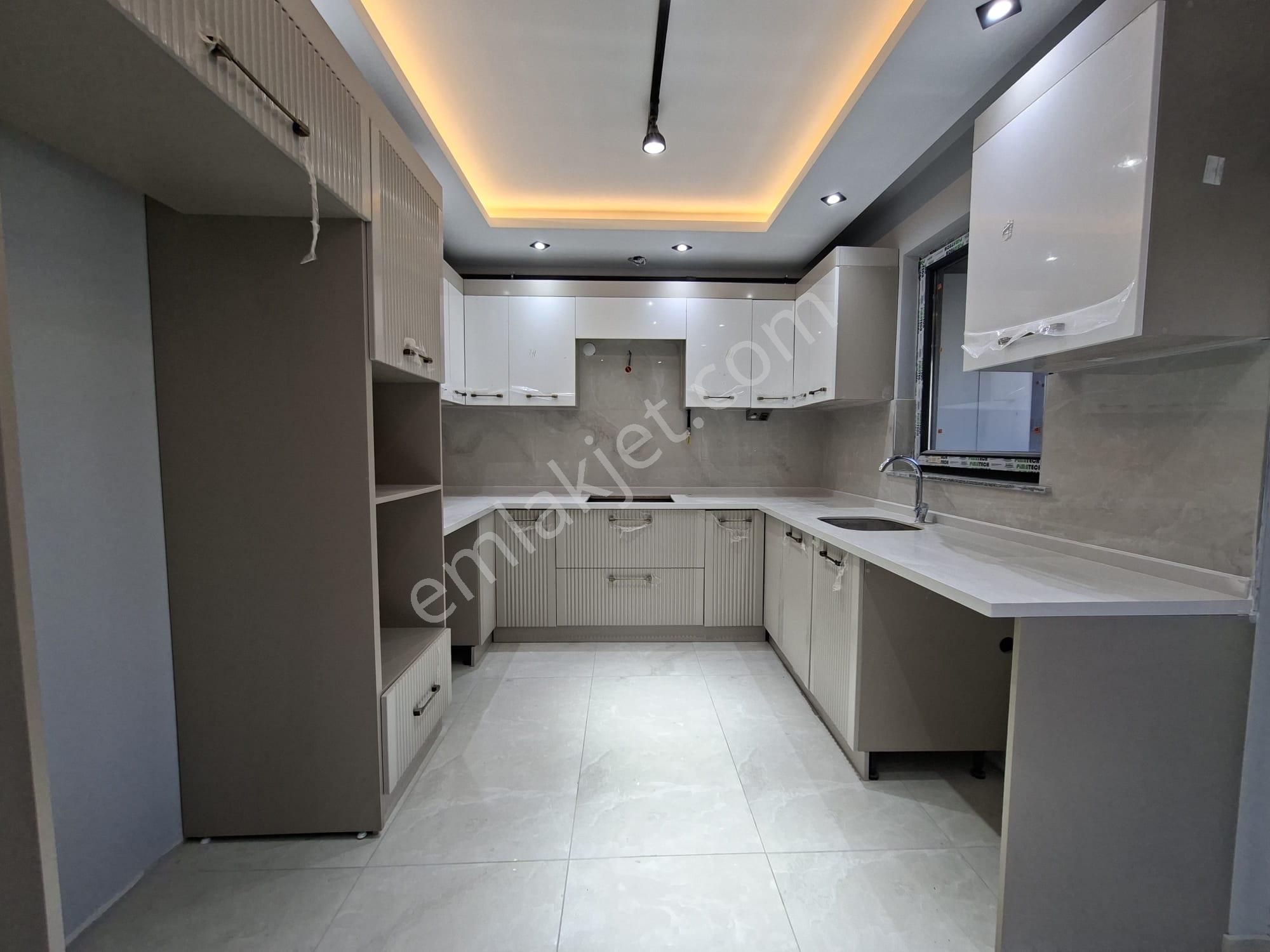 Recep Ümit'ten Şarhöyük'te Satılık Büyük Park Manzaralı Özel Garajlı 3+1 Sıfır Lüx Daireler. - Görsel 7