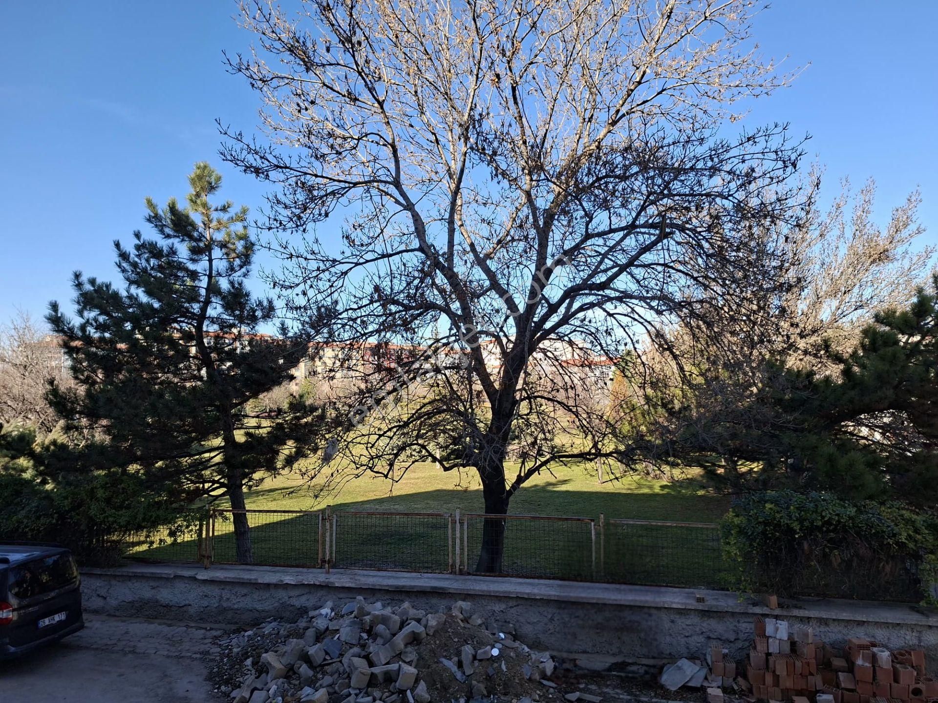 Recep Ümit'ten Şarhöyük'te Satılık Büyük Park Manzaralı Özel Garajlı 3+1 Sıfır Lüx Daireler. - Görsel 5