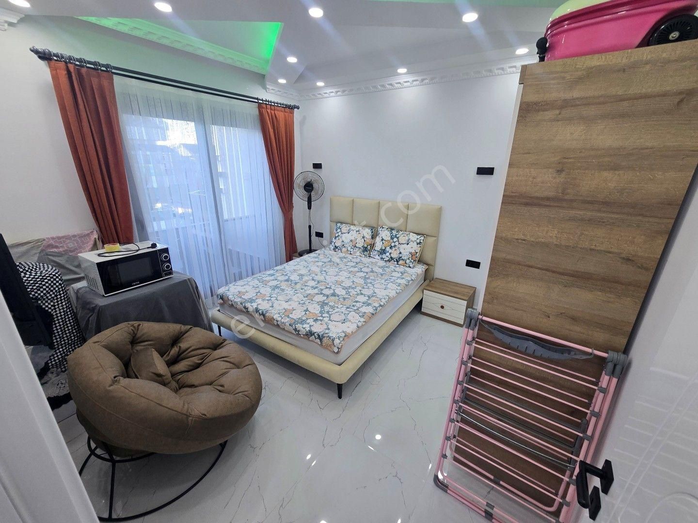 Didim Altınkumda Havuzlu Güvenlikli Sitede Satılık Eşyalı Dubleks Daire - Görsel 22