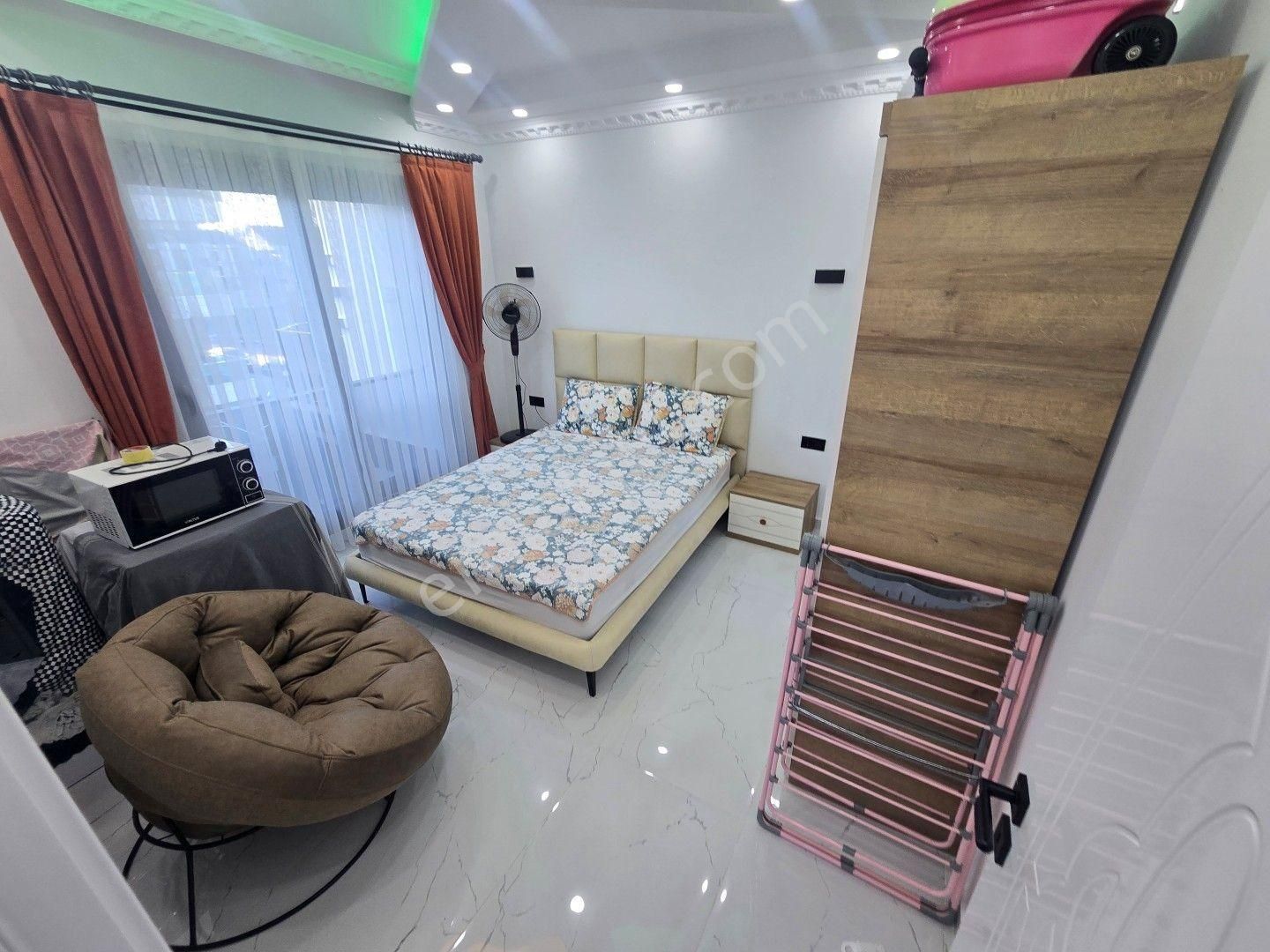 Didim Altınkumda Havuzlu Güvenlikli Sitede Satılık Eşyalı Dubleks Daire - Görsel 14