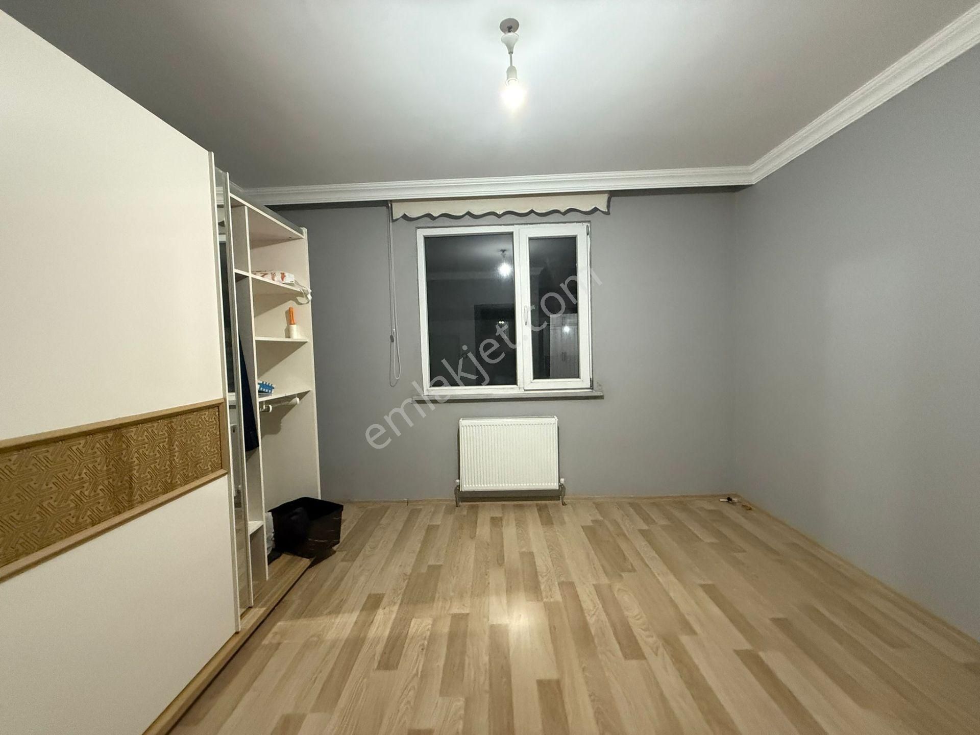 Akyüz Gayrimenkul Den; Istasyon Mah Sıte Icınde Iskanlı,kapalı Cam Balkonlu Satılık 3+1 Daire - Görsel 20