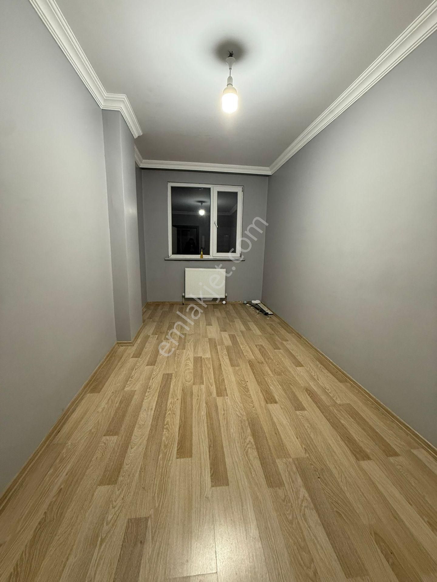 Akyüz Gayrimenkul Den; Istasyon Mah Sıte Icınde Iskanlı,kapalı Cam Balkonlu Satılık 3+1 Daire - Görsel 33