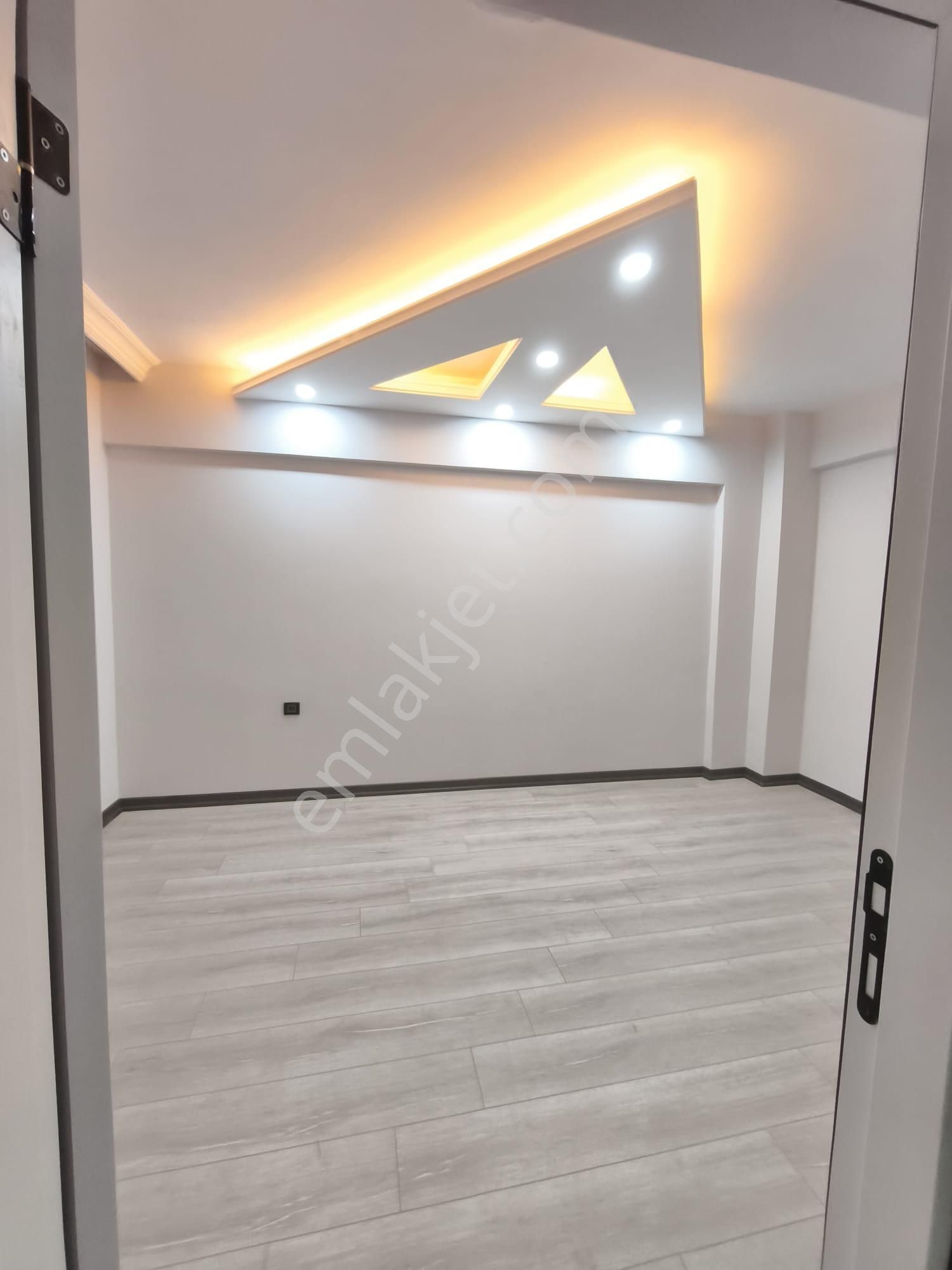 Ankara Eğitim Ve Araştırma Hastanesi Yakını Giriş Katta Full Yapılı Satılık 3+1 Daire !!! - Görsel 6