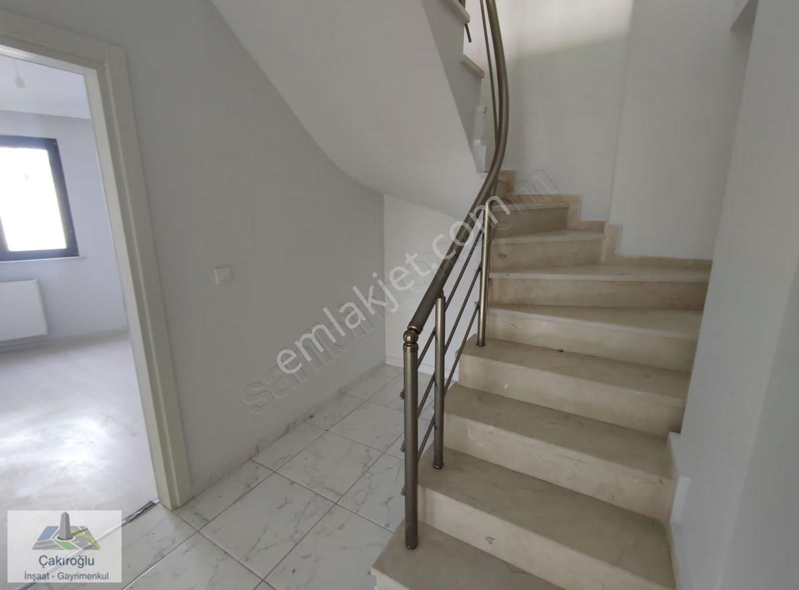 5+1 Üst Dublex İki Aile İçin Uygun Sıfır Asansörlü - Görsel 17