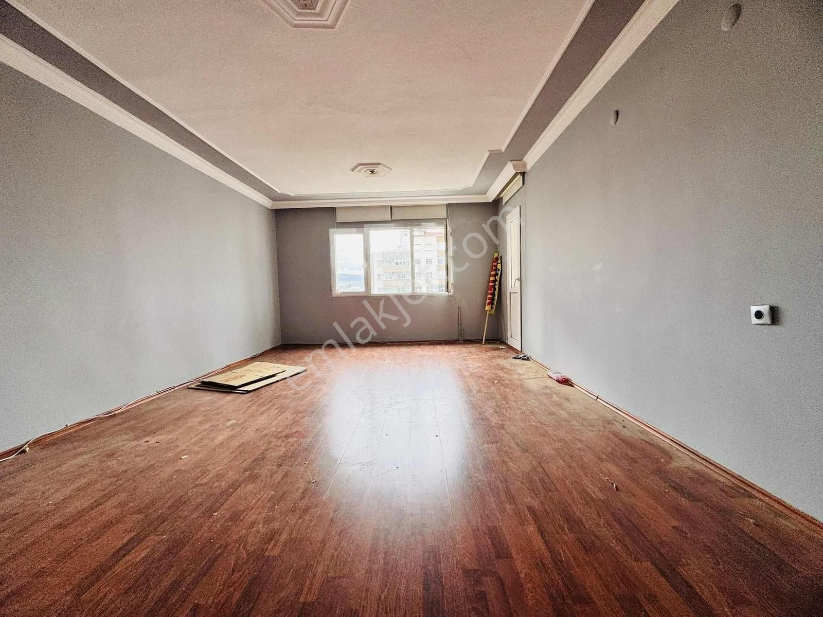 Buca Yenigün Mh. 3+1 Arakat Asansörlü Boş Daire Acil Satılık - Görsel 22