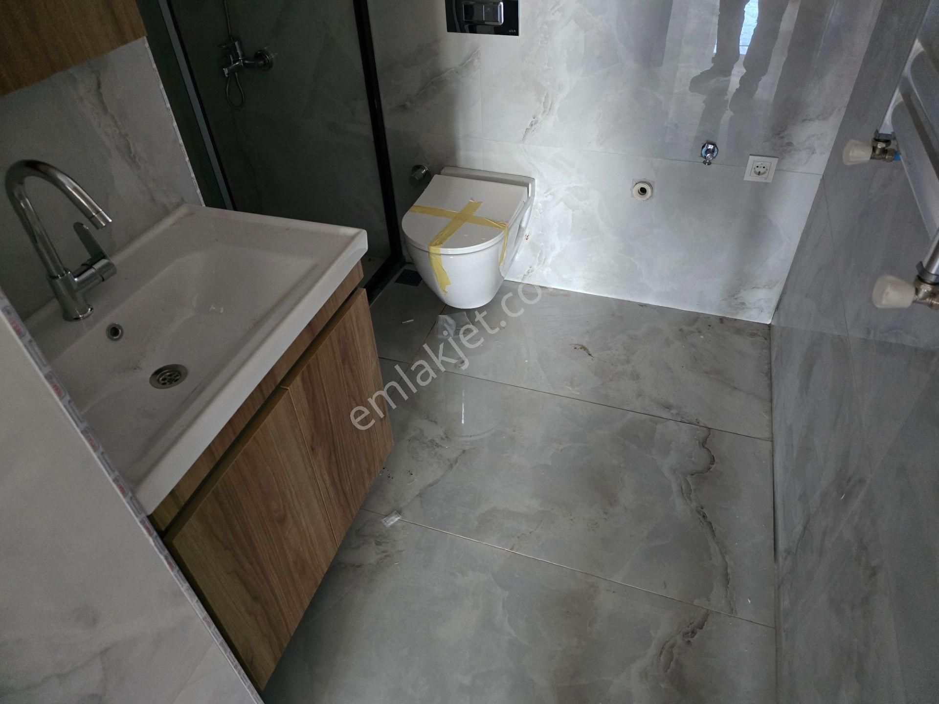 Deluxe 26 ' Dan Yeni Binada Asansörlü Ara Kat 2+1 75 M2 Daire - Görsel 23