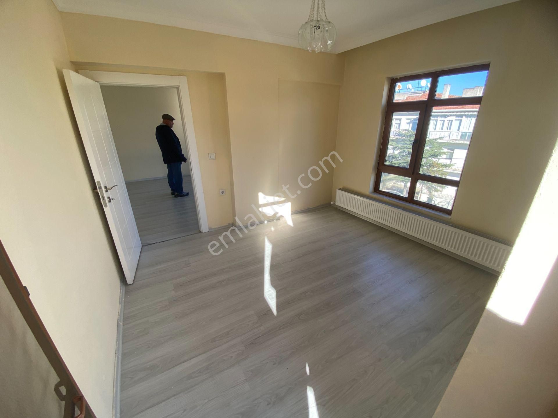 Etlik İncirlide Çok Merkezi Konumda 3+1 Full Yapılı 2.arakat Kiralık Daire - Görsel 28