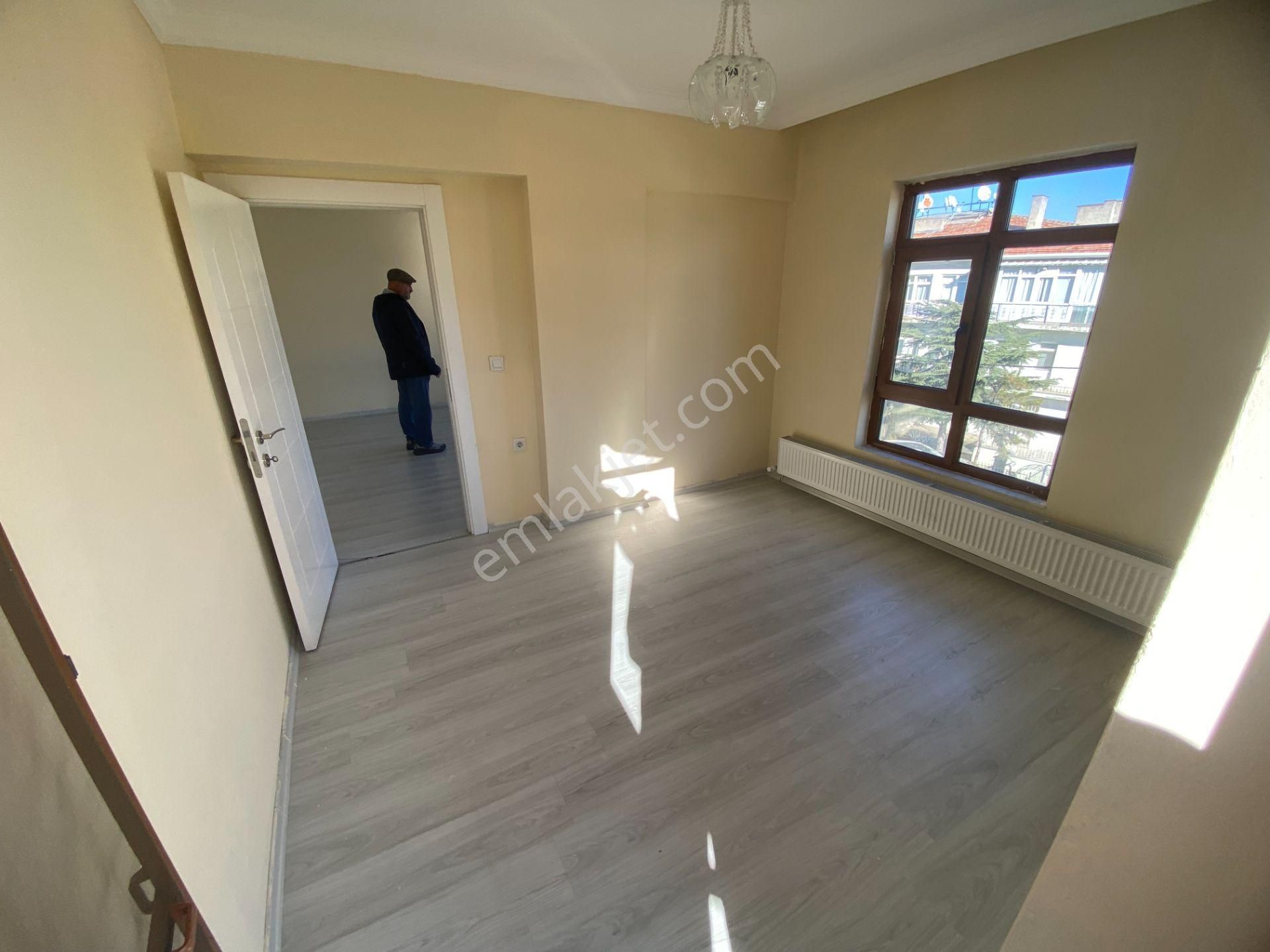 Etlik İncirlide Çok Merkezi Konumda 3+1 Full Yapılı 2.arakat Kiralık Daire - Görsel 30