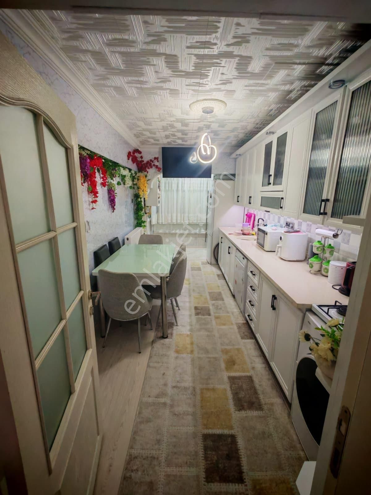 Benliler Emlaktan İncirli Mah 3+1 Orta Katta Full Yapılı Bağımsız Salon Daire - Görsel 3