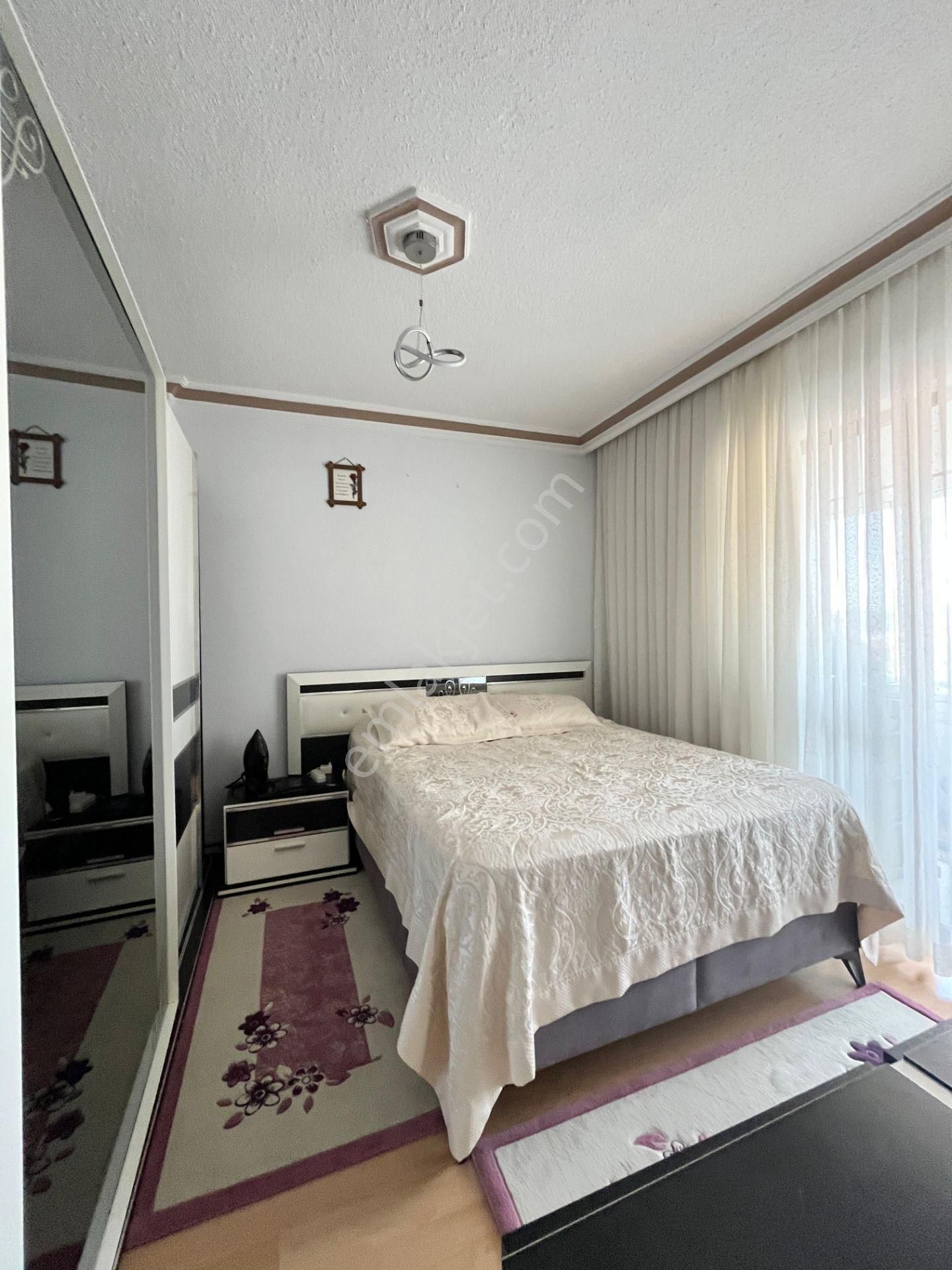 Y.mahalle Çakırlar Kavşakta Ara Katta Full Yapılı Site İçi 3+1 Satılık Daire - Görsel 15