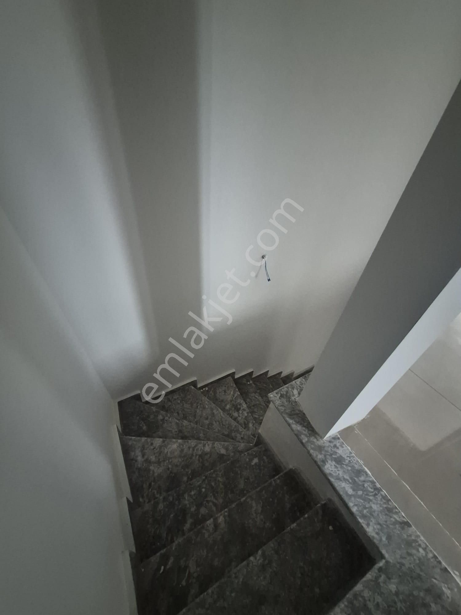 Bandırma Yeni Mah.satılık 2+1 Dubleks Ön Cephe,sıfır Daire - Görsel 9